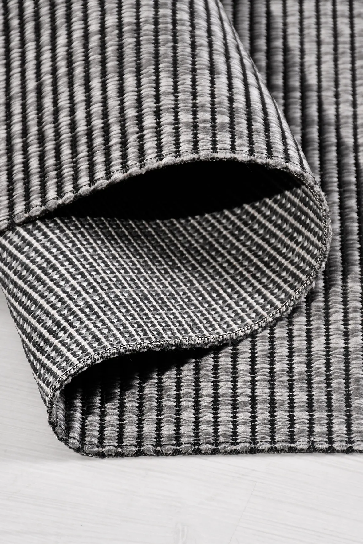 DELTA-Antrasit- Özel Ölçü-Mutfak, Koridor Halısı-Kaymaz Taban-Robot Süpürgeye Uyumlu-Kolay Temizlenebilir-Sisal-Uygun Fiyat