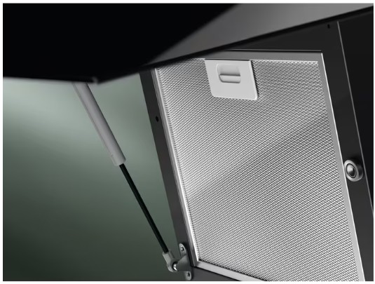 Electrolux - 700 Serisi Breeze 615 m³/h 60 cm Duvar Tipi Siyah Cam Davlumbaz