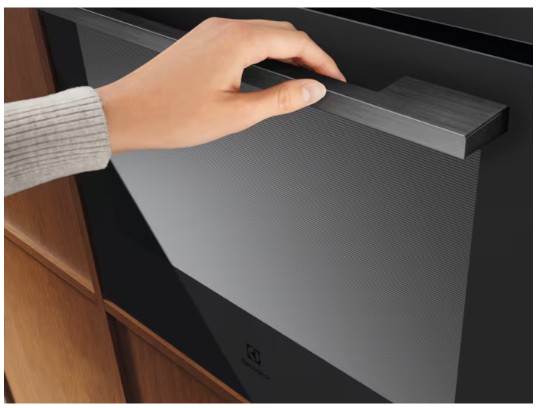 Electrolux - 800 Serisi SteamPro MealAssist Kademeli Buhar Kontrollü Buharlı Temizleme Sistemli Wi-Fi 70 lt Mat Siyah Ankastre Fırın