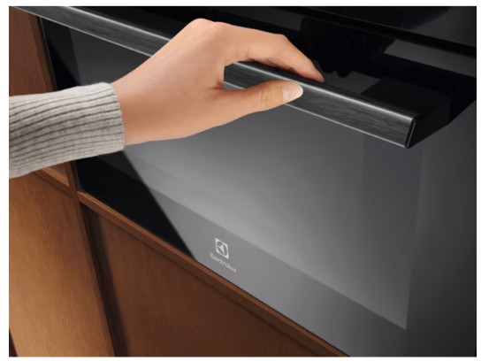 Electrolux - 900 Serisi CombiQuick® MealAssist Mikrodalgalı Wi- Fi 44 lt Siyah 45 cm Kompakt Ankastre Fırın