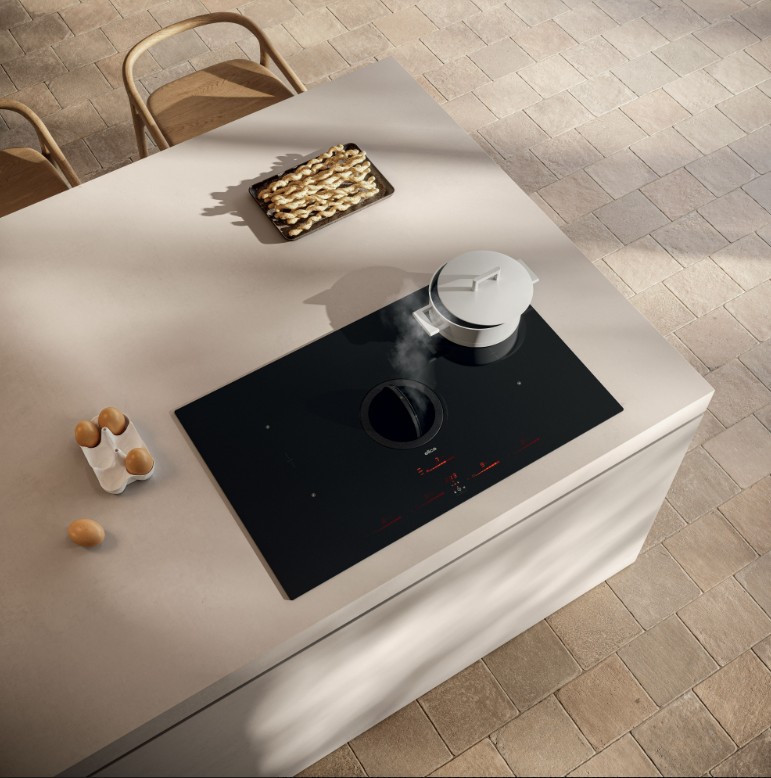 Elica - Nikolatesla Switch Evo BL/A/83