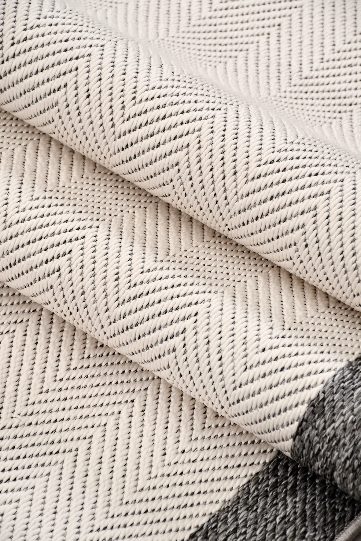 MİLA -Krem/Antrasit -Özel Ölçü-Mutfak,Koridor-Kaydırmaz Taban- Robot Süpürgeye Uyumlu-Kolay temizlenebilir-Sisal - Uygun Fiyat