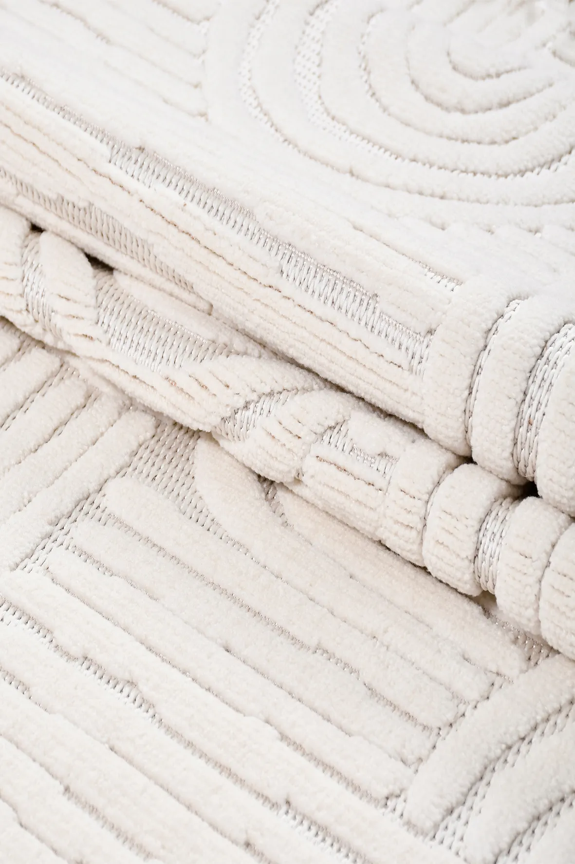 TİGANA-Krem- Özel Ölçü-Salon, OturmaOdası ve Koridor Halısı-Robot Süpürgeye Uyumlu-Kolay Temizlenebilir-Uygun Fiyat