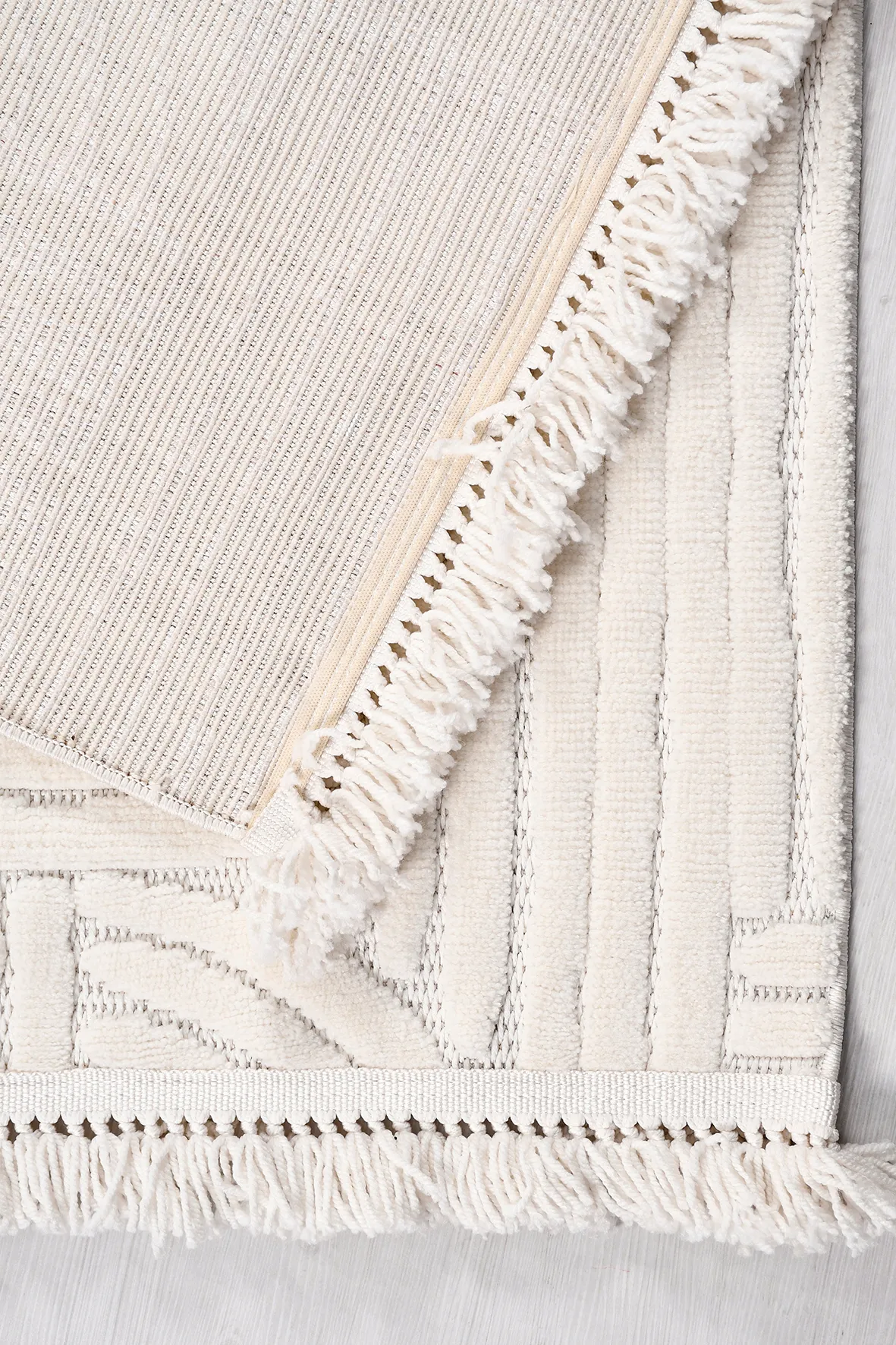 TİGANA-Krem- Özel Ölçü-Salon, OturmaOdası ve Koridor Halısı-Robot Süpürgeye Uyumlu-Kolay Temizlenebilir-Uygun Fiyat